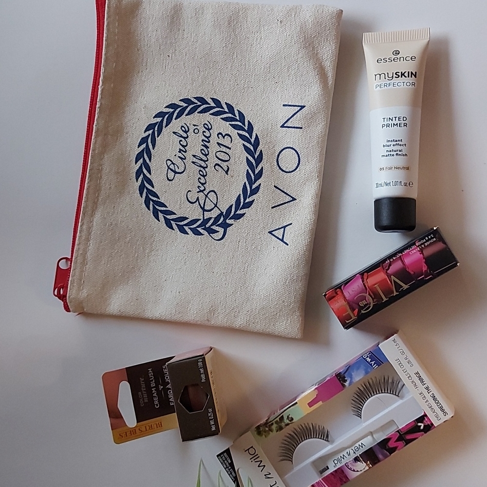5 Piece Makeup Bundle